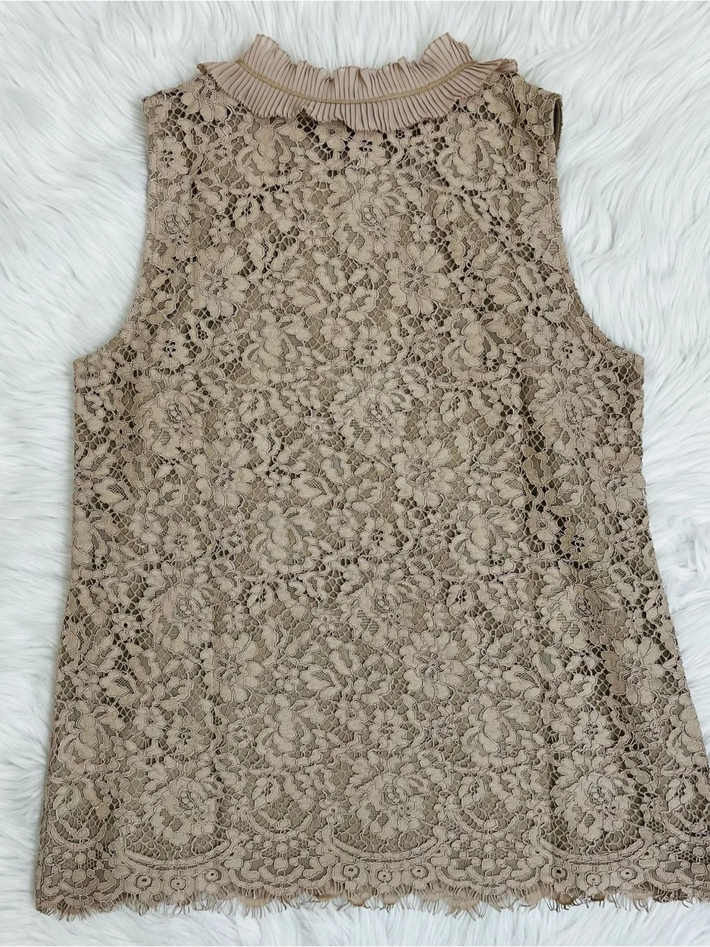 NWT! J.Crew Pace Ruffled Collar Keyhole Closure Sleeveless Top Sz TM